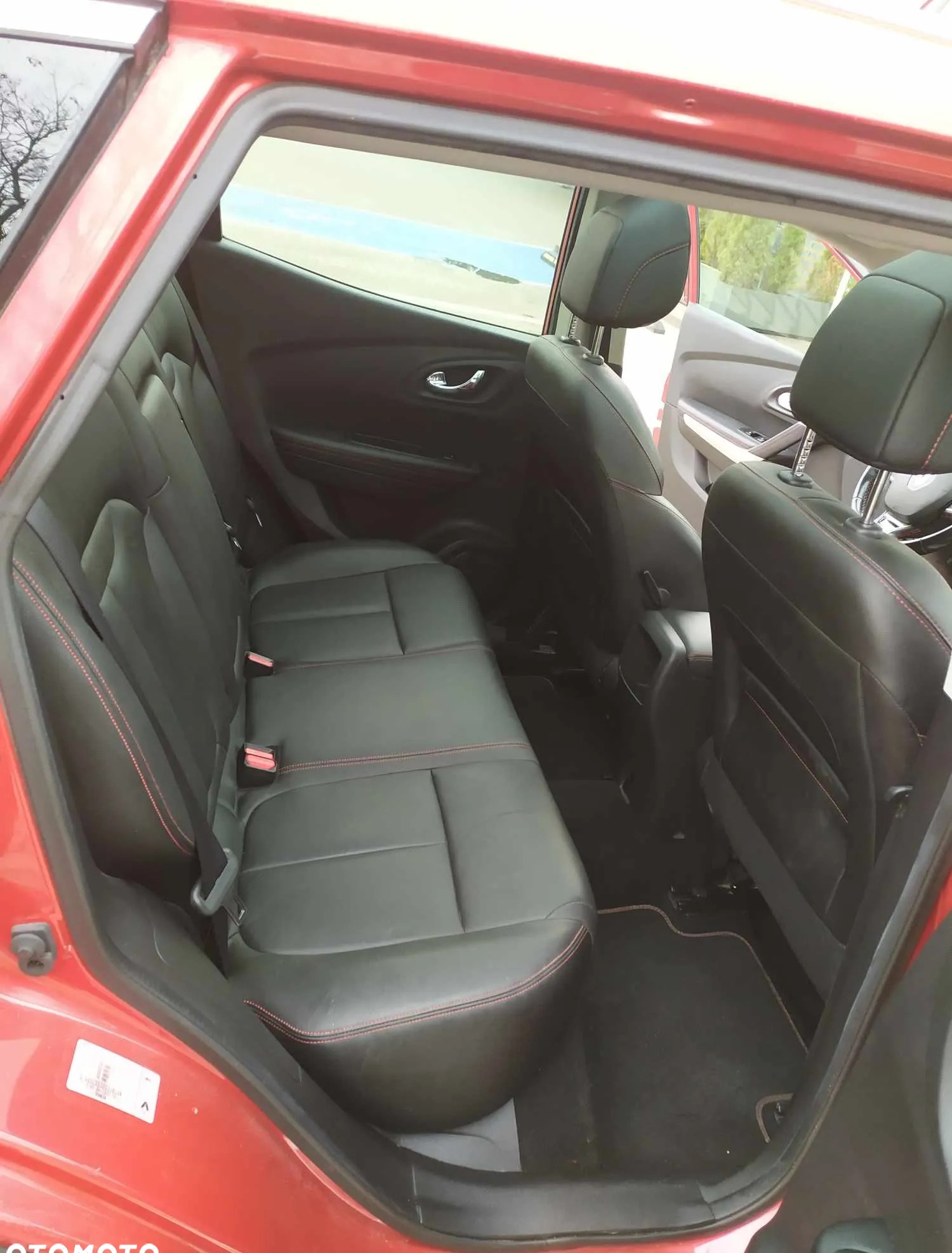 Renault Kadjar cena 56500 przebieg: 117993, rok produkcji 2016 z Konin małe 121